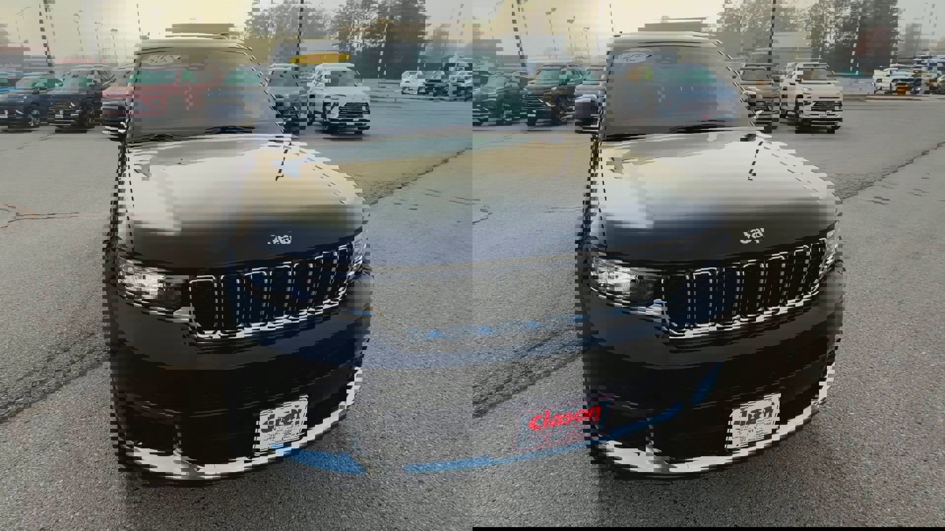 Used 2025 Jeep Grand Cherokee L Limited image 3