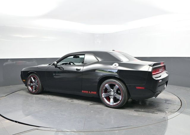 Used 2013 Dodge Challenger SXT RWD image 8