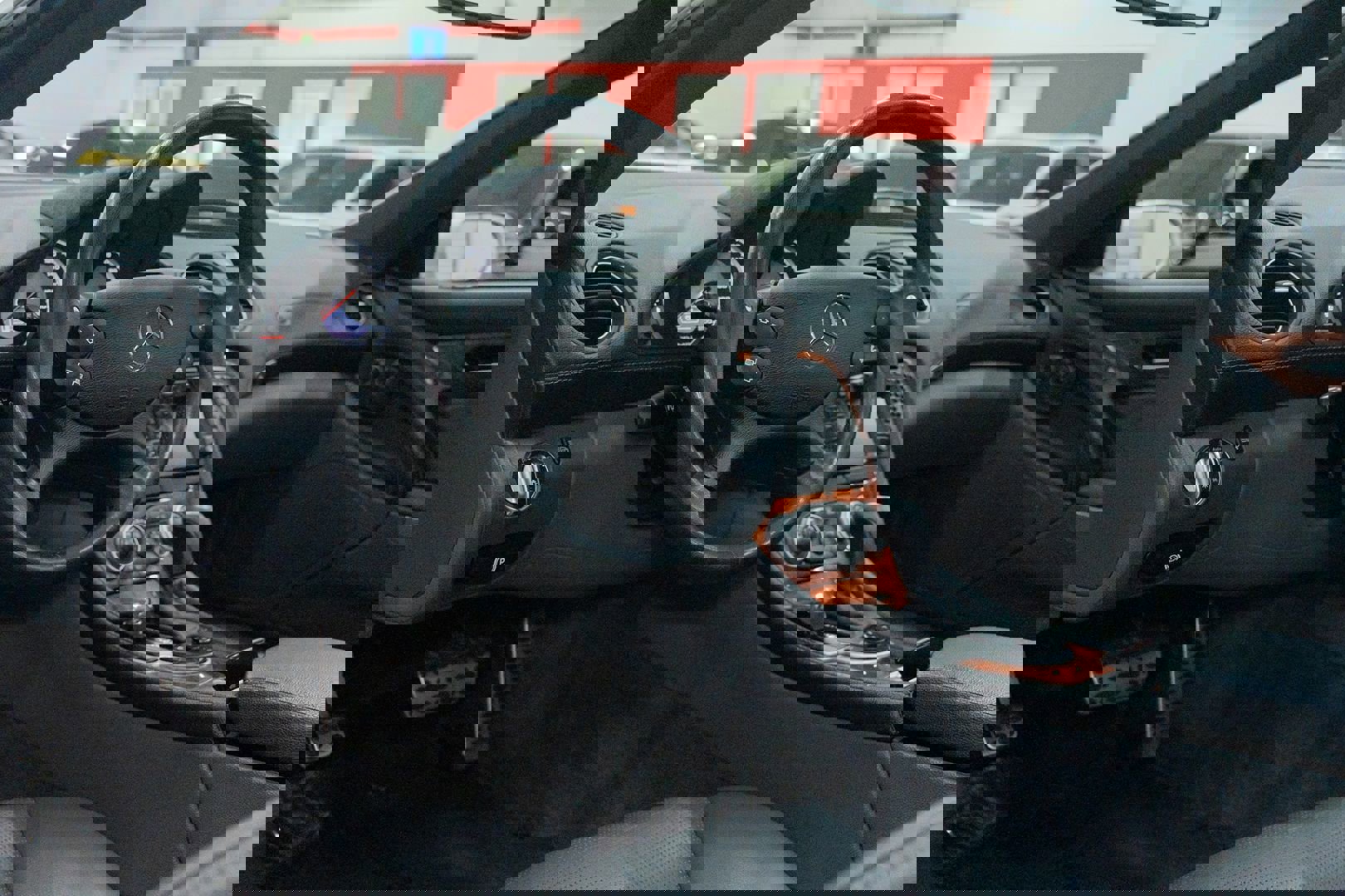 Used 2004 Mercedes-Benz SL 55 AMG image 19