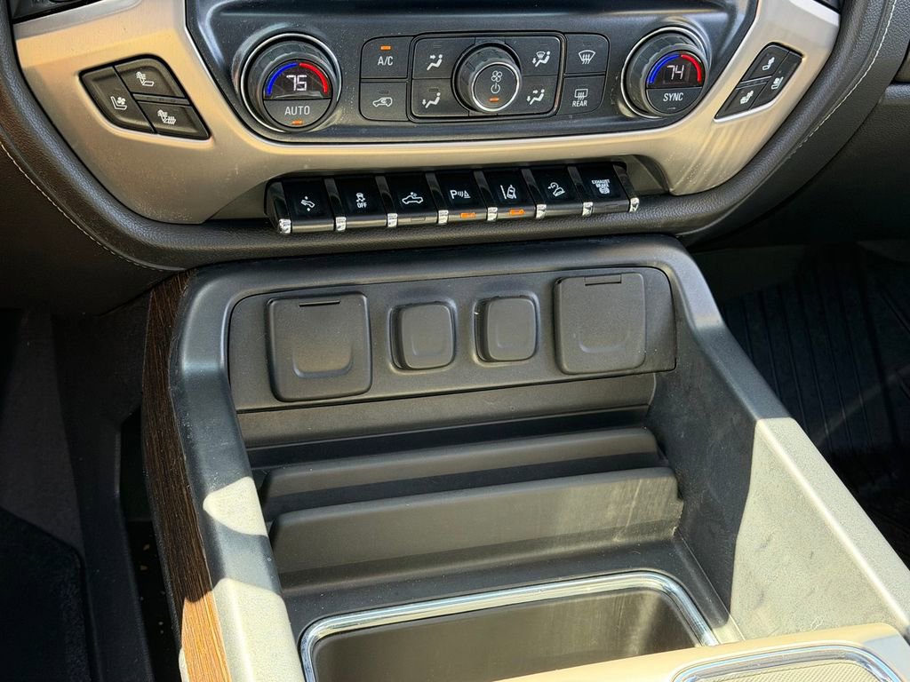 Used 2019 GMC Sierra 3500 Denali w/ Duramax Plus Package image 15