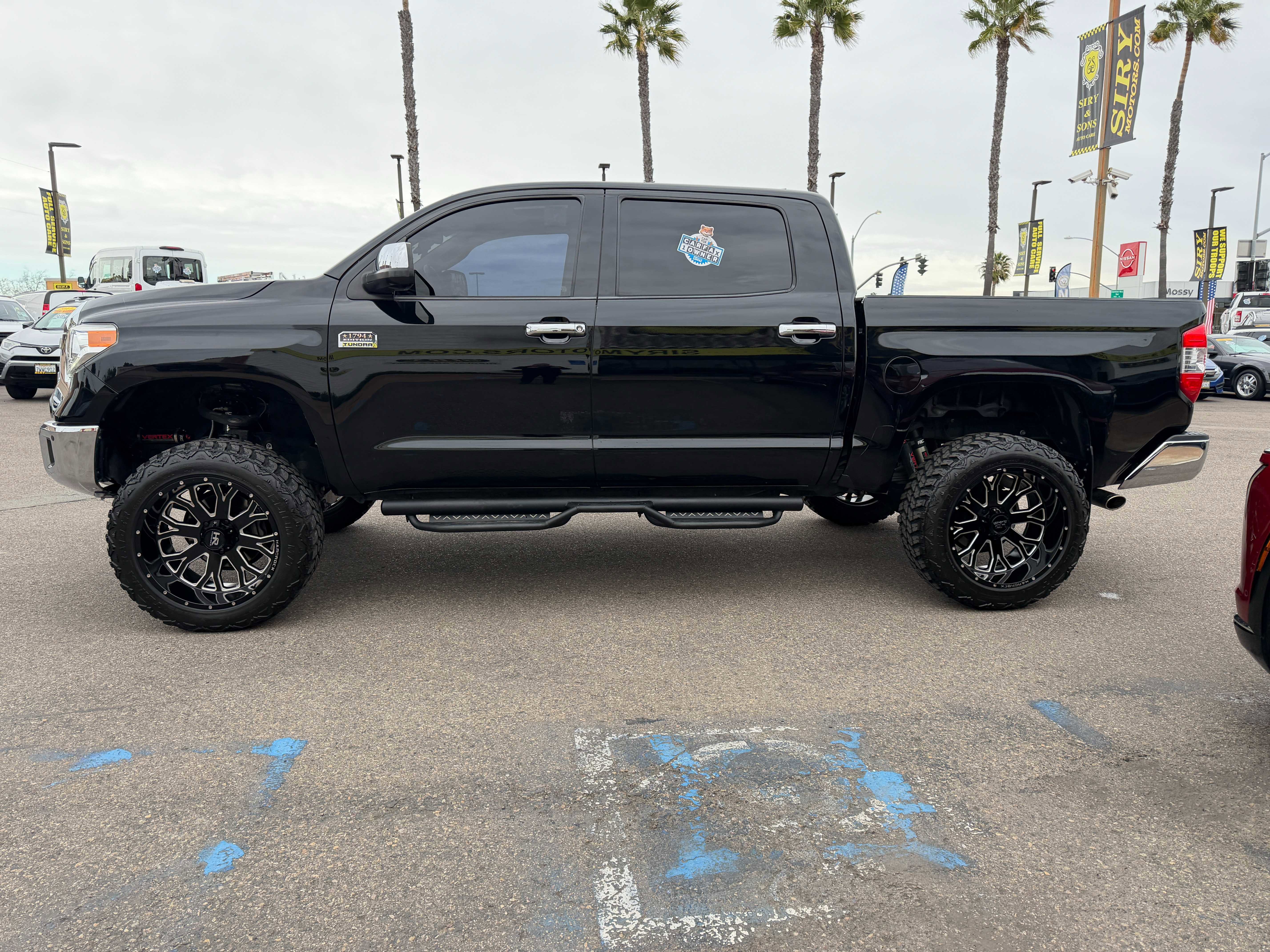Used 2014 Toyota Tundra 1794 Edition AWD/4WD image 6