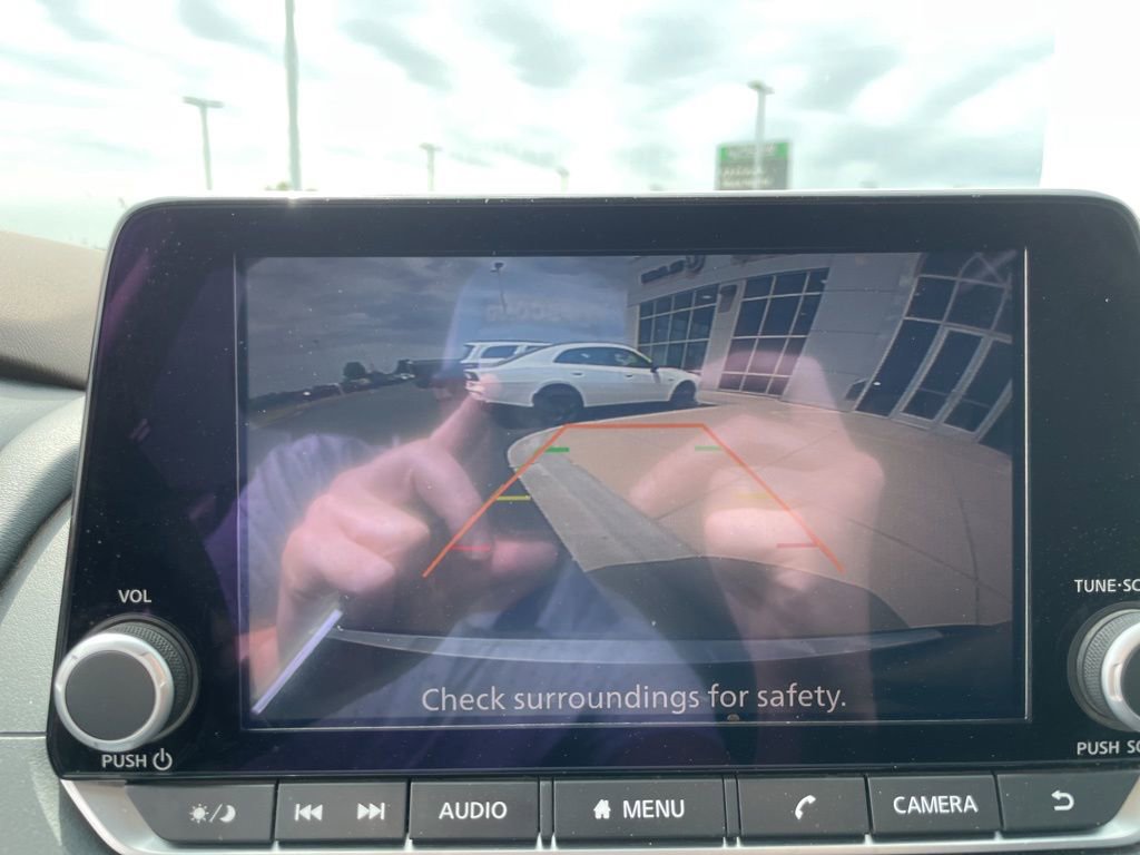 Used 2023 Nissan Rogue SV w/ SV Premium B Package FWD image 21