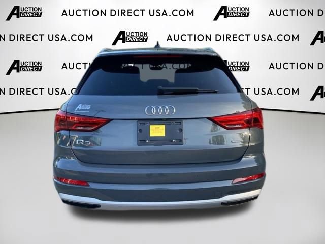 Used 2020 Audi Q3 2.0T Premium w/ Convenience Package AWD/4WD image 5