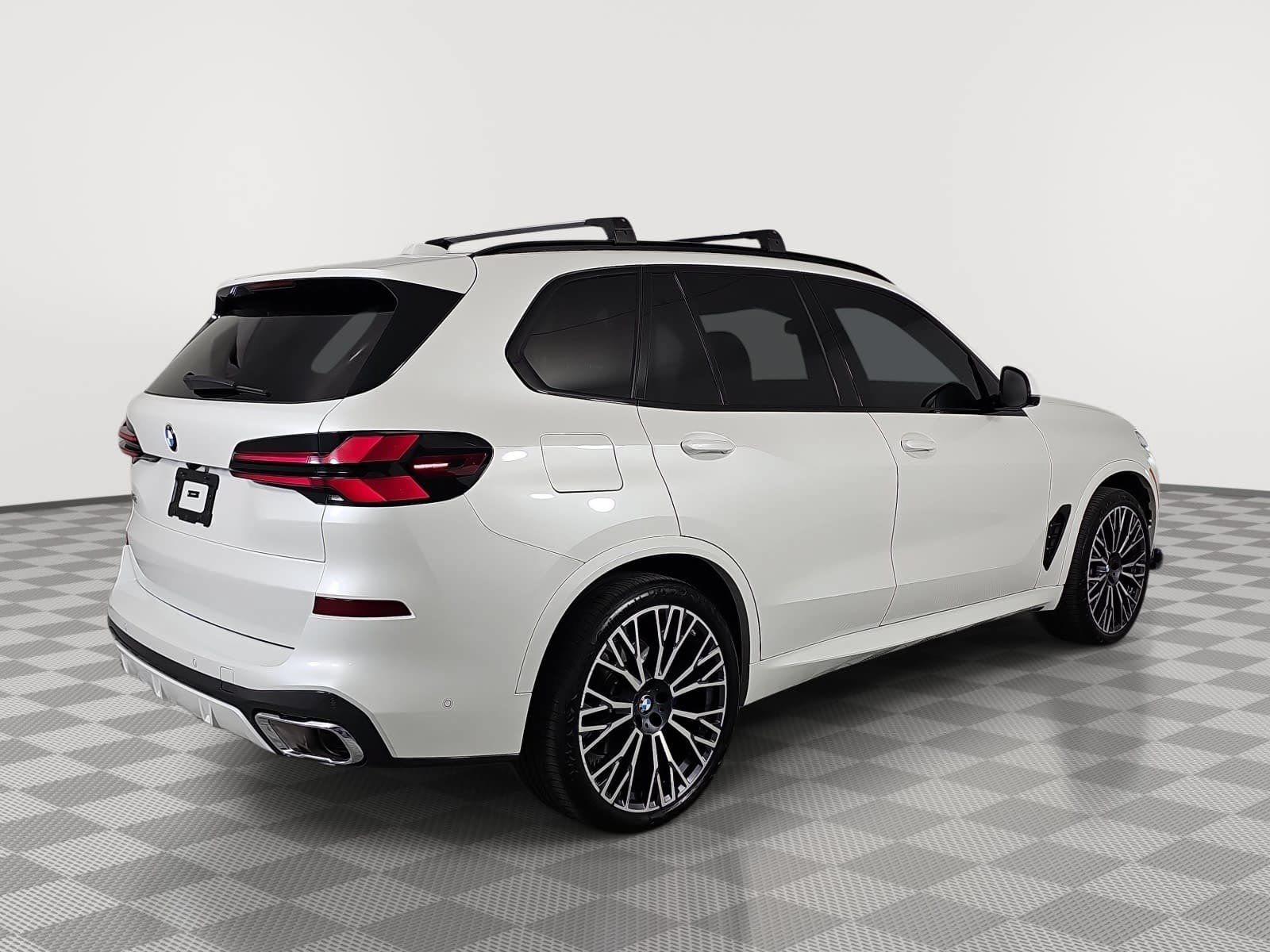 Used 2025 BMW X5 sDrive40i w/ M Sport Package RWD image 8