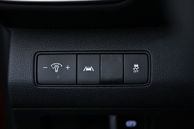 Used 2023 Hyundai Santa Fe SE image 17