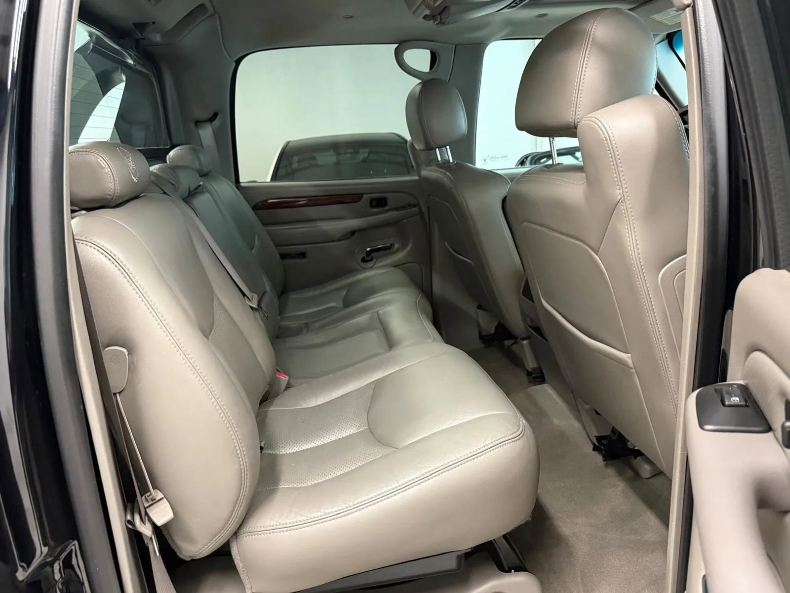 Used 2006 Cadillac Escalade EXT Sport Utility Pickup 4D 5 1/4 image 22