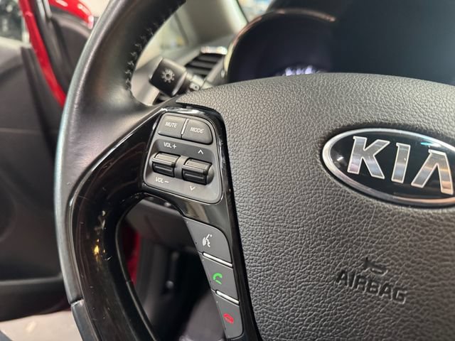 Used 2018 Kia Forte S w/ S Technology Plus Package FWD image 18