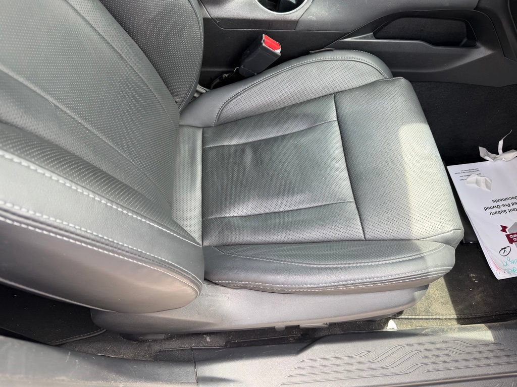 Used 2023 Subaru Outback Touring XT AWD/4WD image 16
