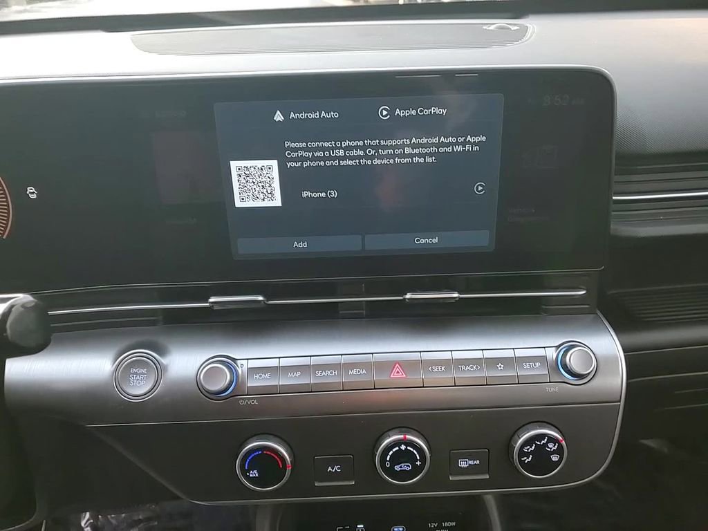 Certified 2025 Hyundai Kona SE image 18