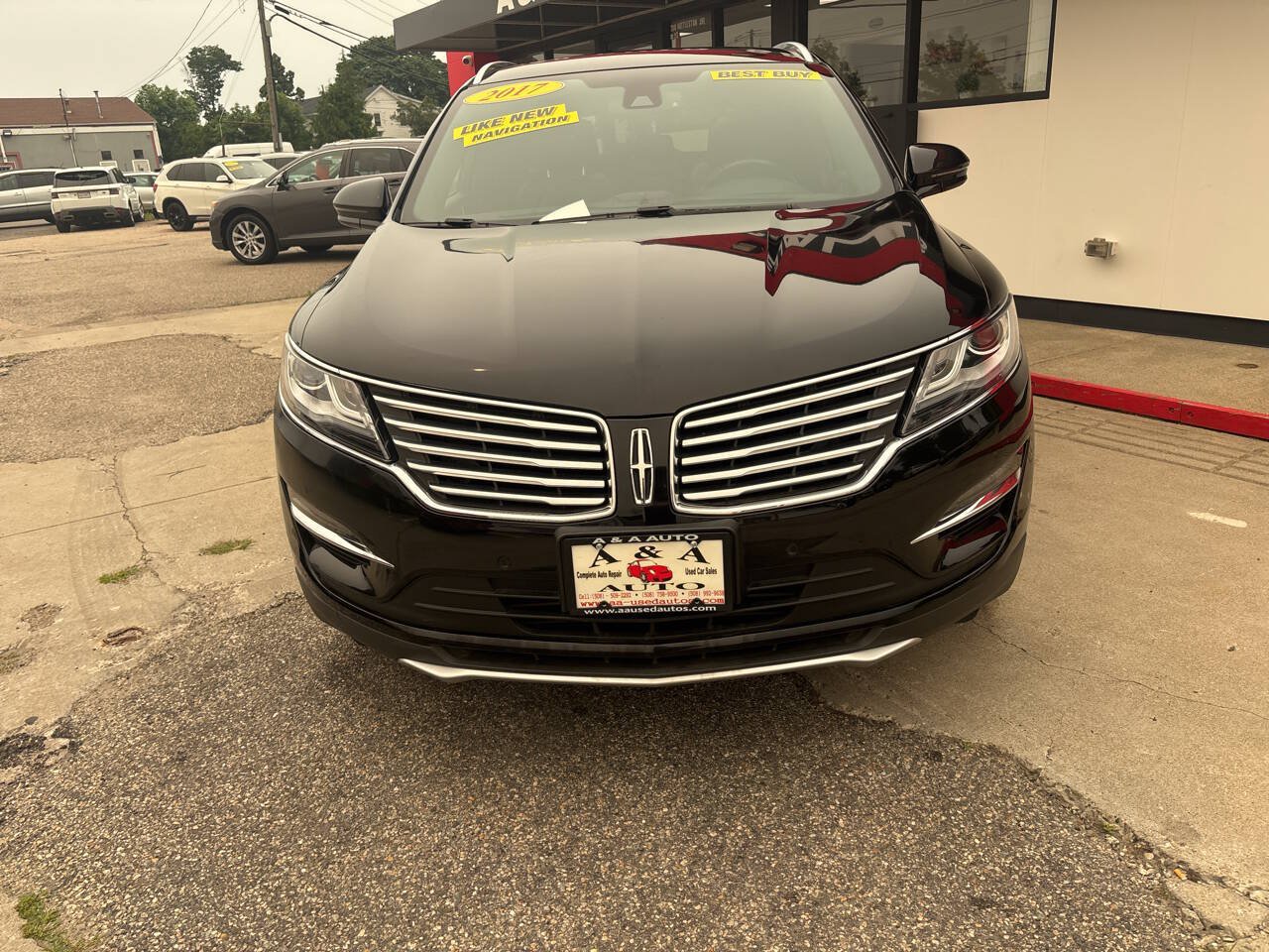 Used 2017 Lincoln MKC Reserve AWD/4WD image 9