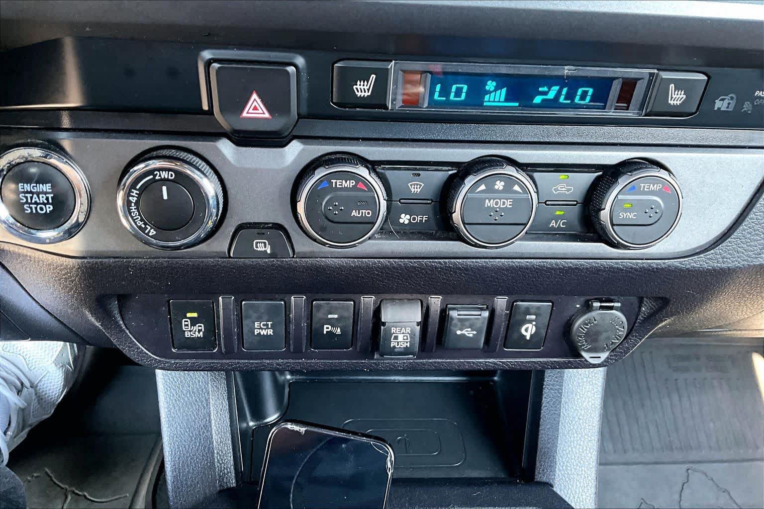 Used 2023 Toyota Tacoma TRD Pro AWD/4WD image 32