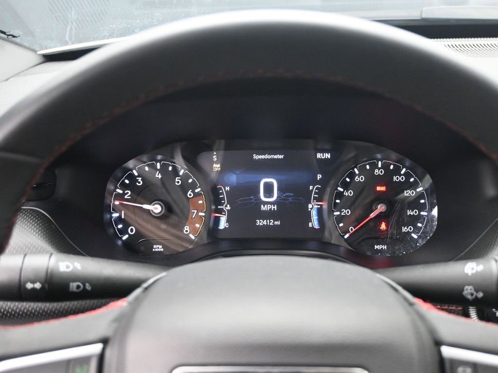 Used 2025 Jeep Compass Trailhawk image 11