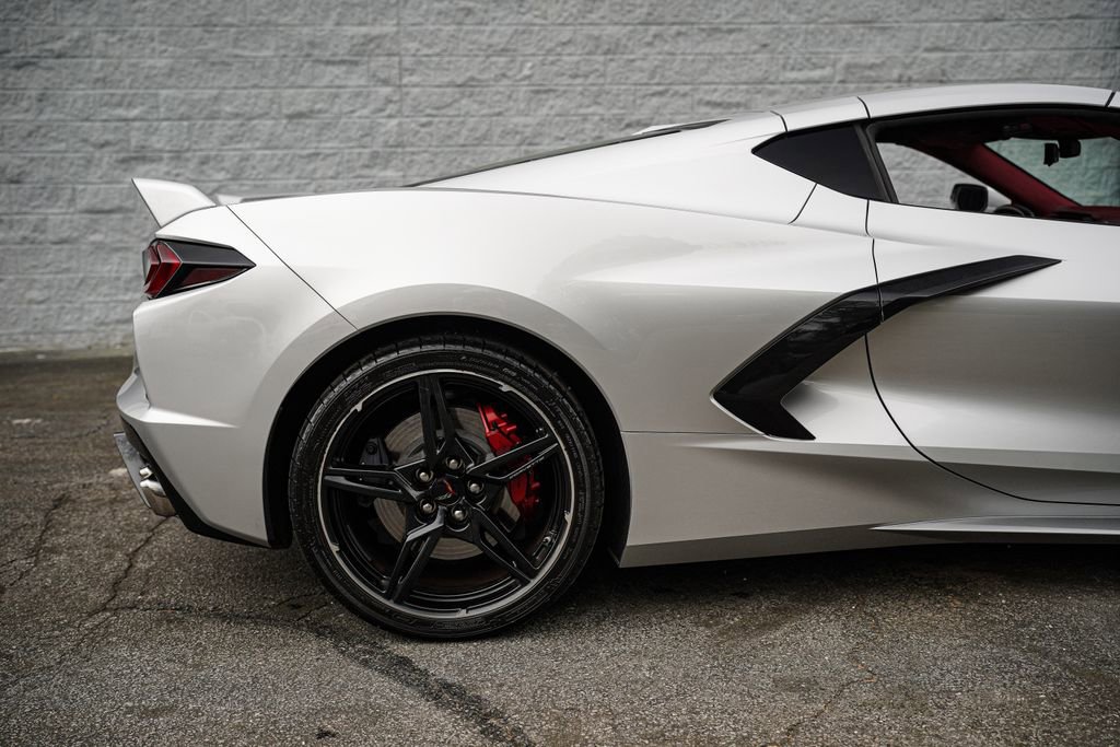 Used 2020 Chevrolet Corvette Stingray Premium Cpe w/ 3LT Preferred Equipment Group image 16