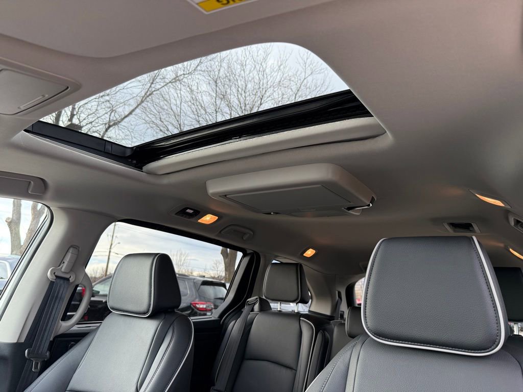 Certified 2026 Honda Odyssey Touring image 29