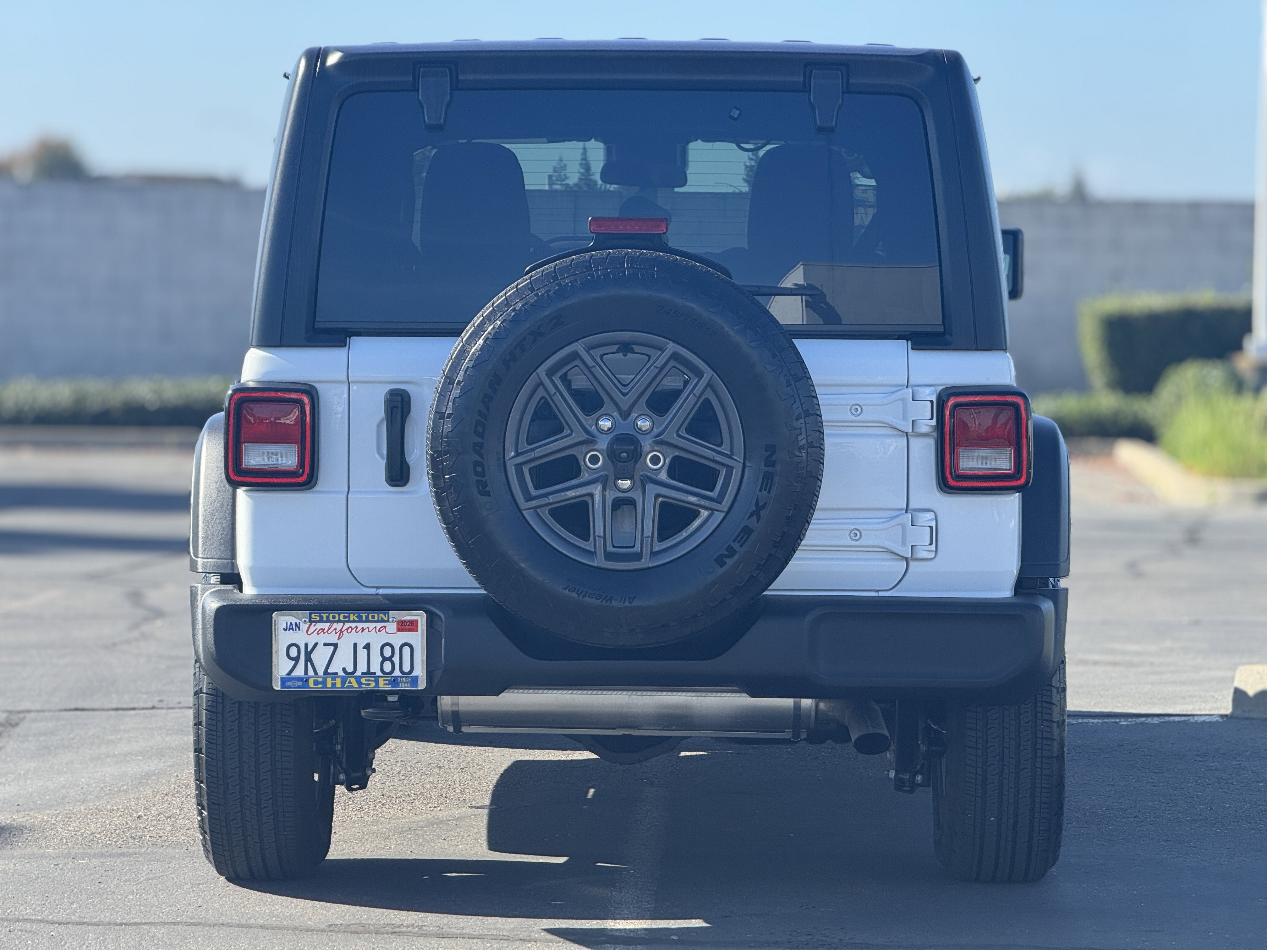 Used 2024 Jeep Wrangler Unlimited Sport AWD/4WD image 6