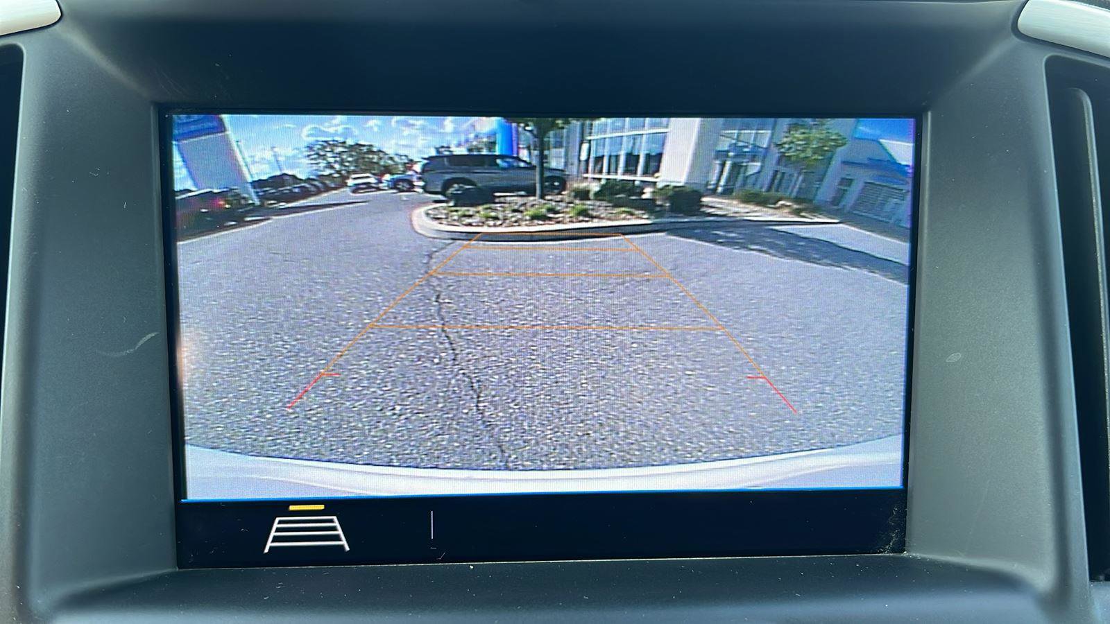 Used 2018 GMC Terrain SLT w/ Infotainment Package II AWD/4WD image 30
