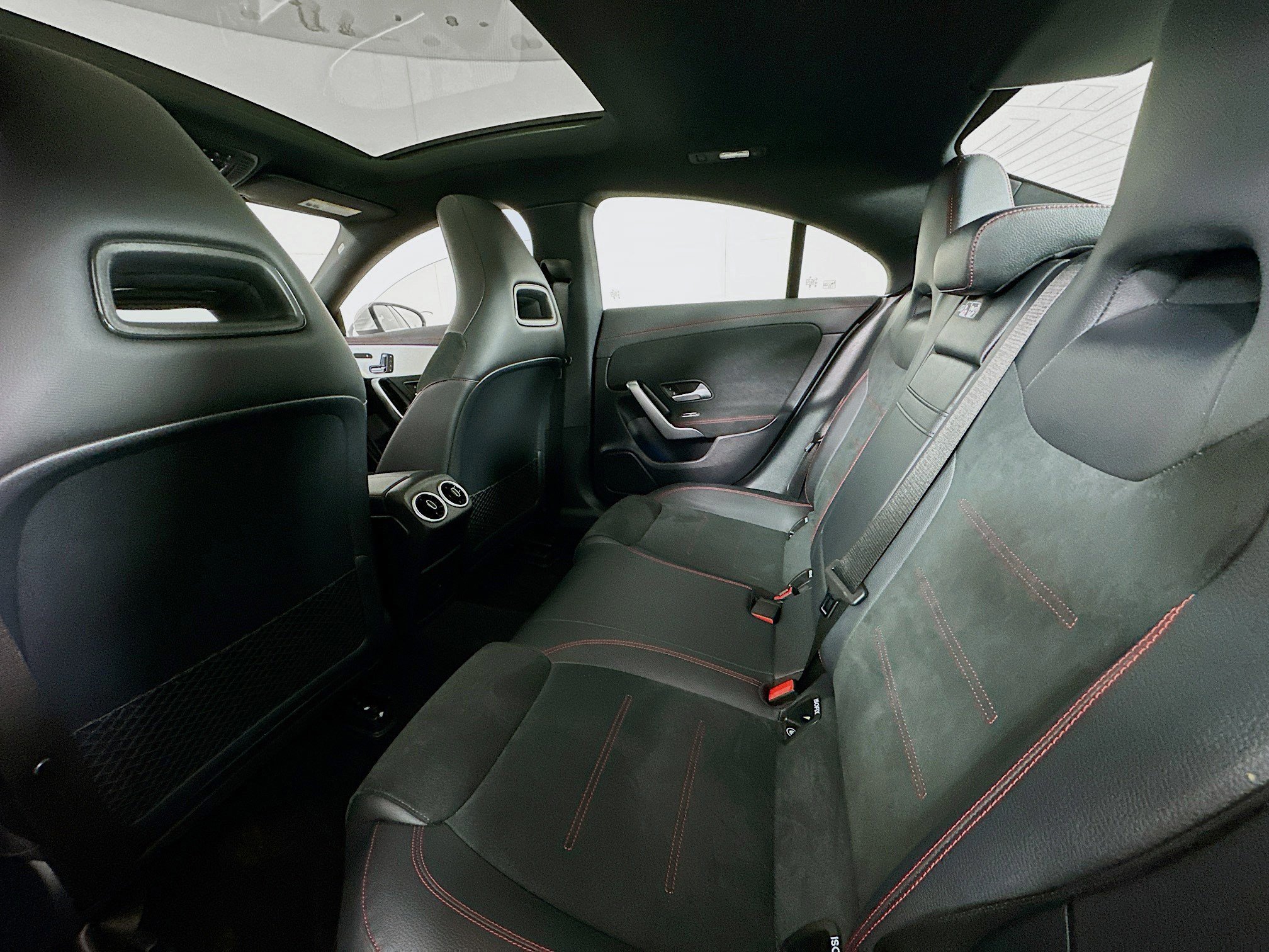 Used 2023 Mercedes-Benz CLA 35 AMG 4MATIC w/ Exterior Lighting Package image 26