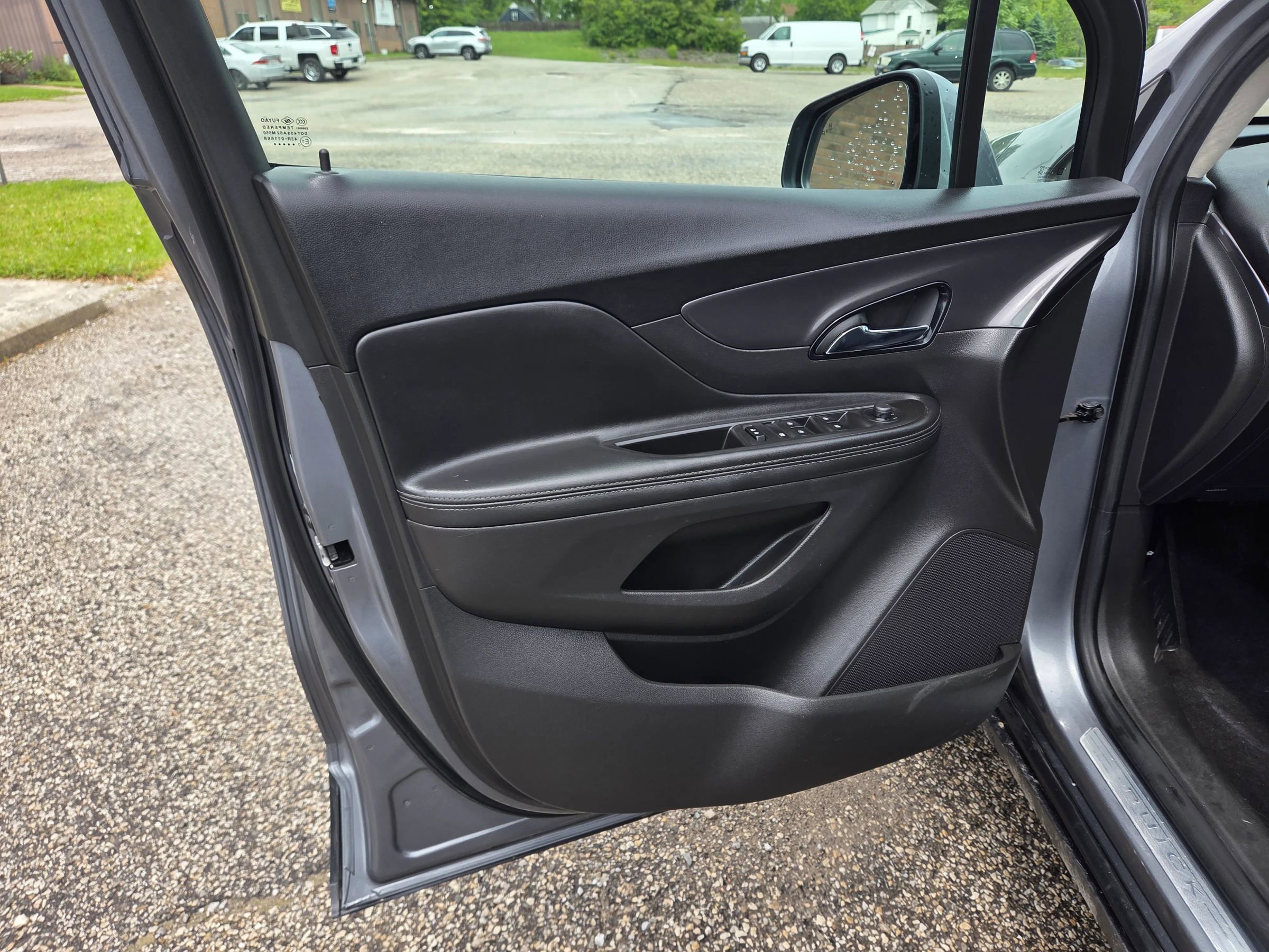 Used 2019 Buick Encore Preferred w/ Safety Package AWD/4WD image 12