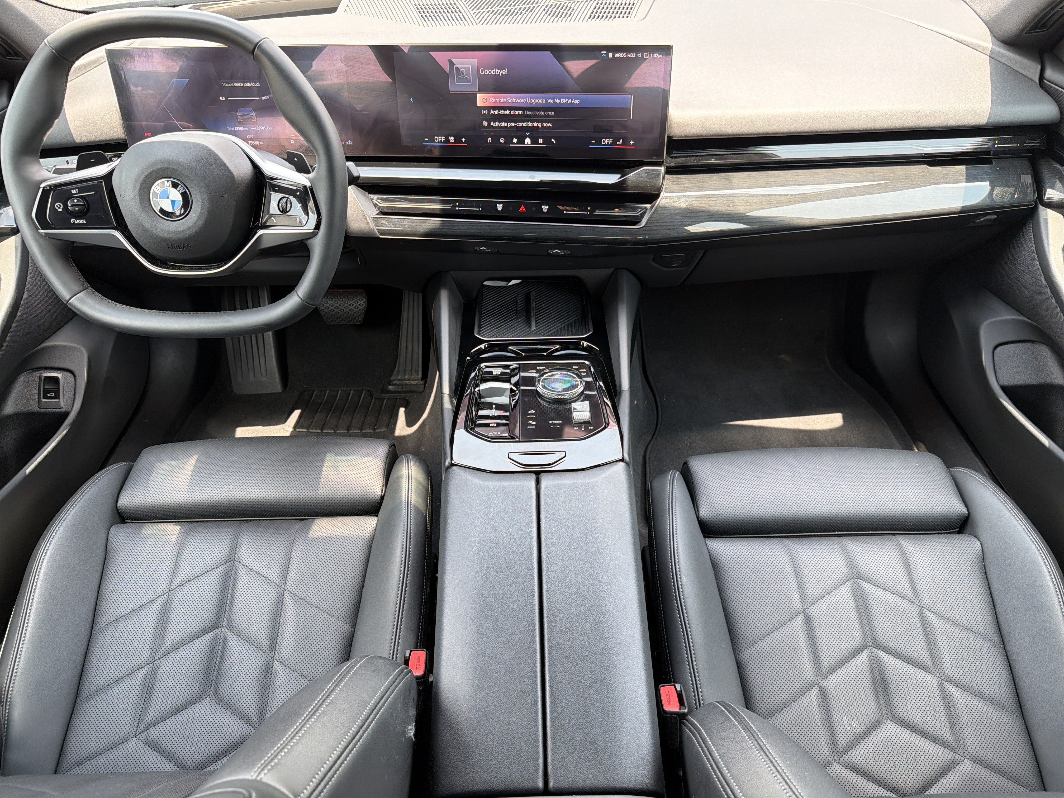 Certified 2026 BMW 530i xDrive AWD/4WD image 3