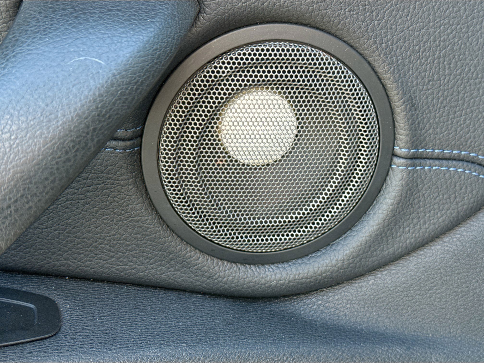 Used 2019 BMW X2 sDrive28i w/ M Sport X Package image 24