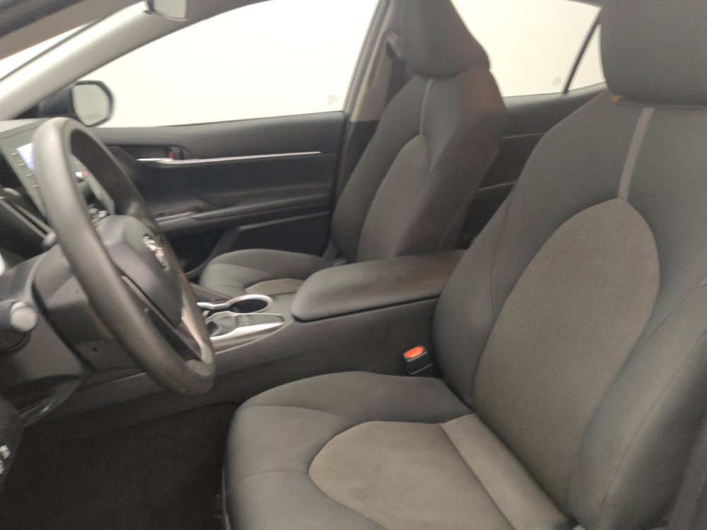 Used 2023 Toyota Camry LE FWD image 17