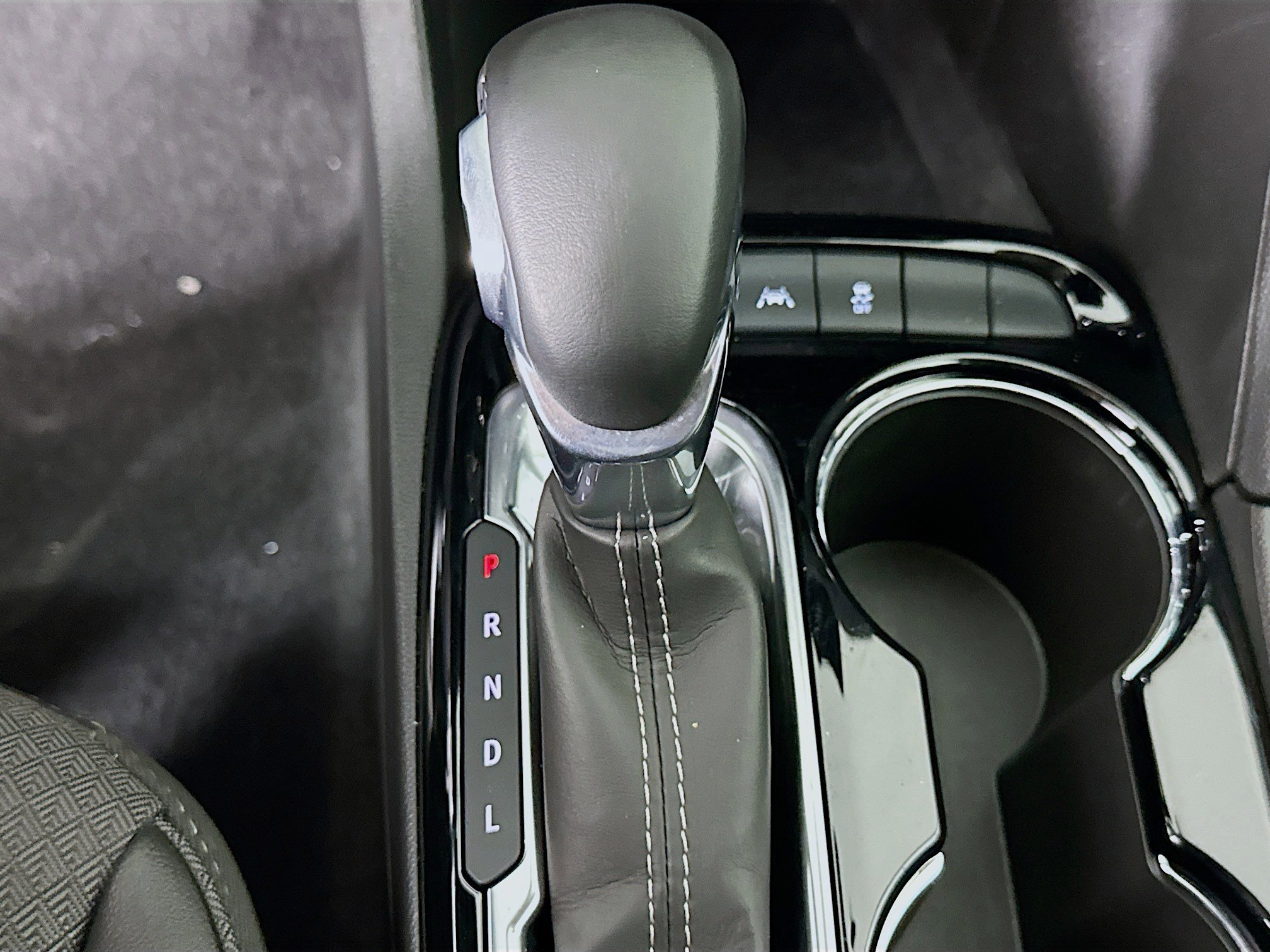 Used 2025 Buick Encore GX Preferred image 24