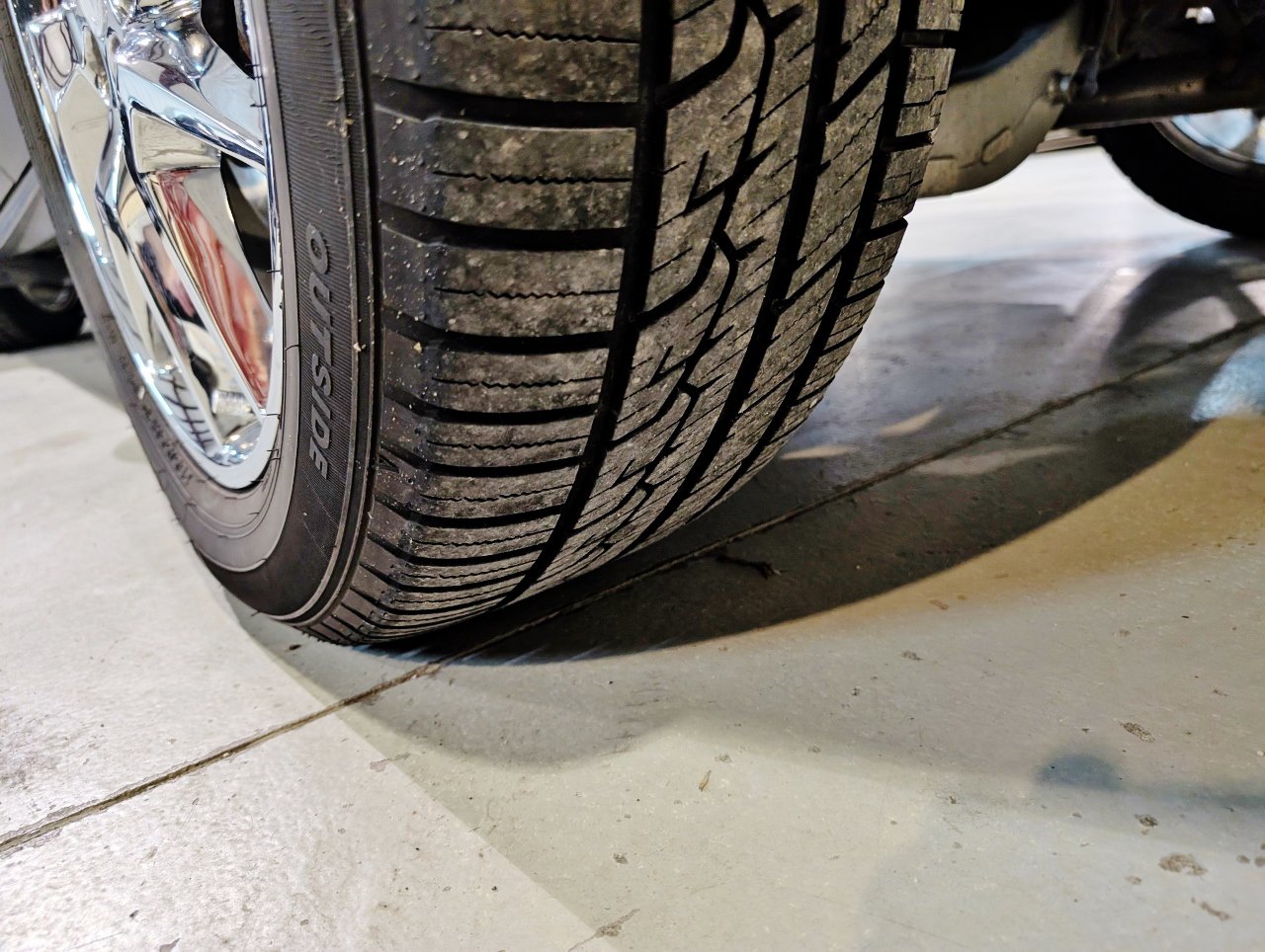 Used 2013 Cadillac SRX Performance w/ Driver Assist Package AWD/4WD image 57