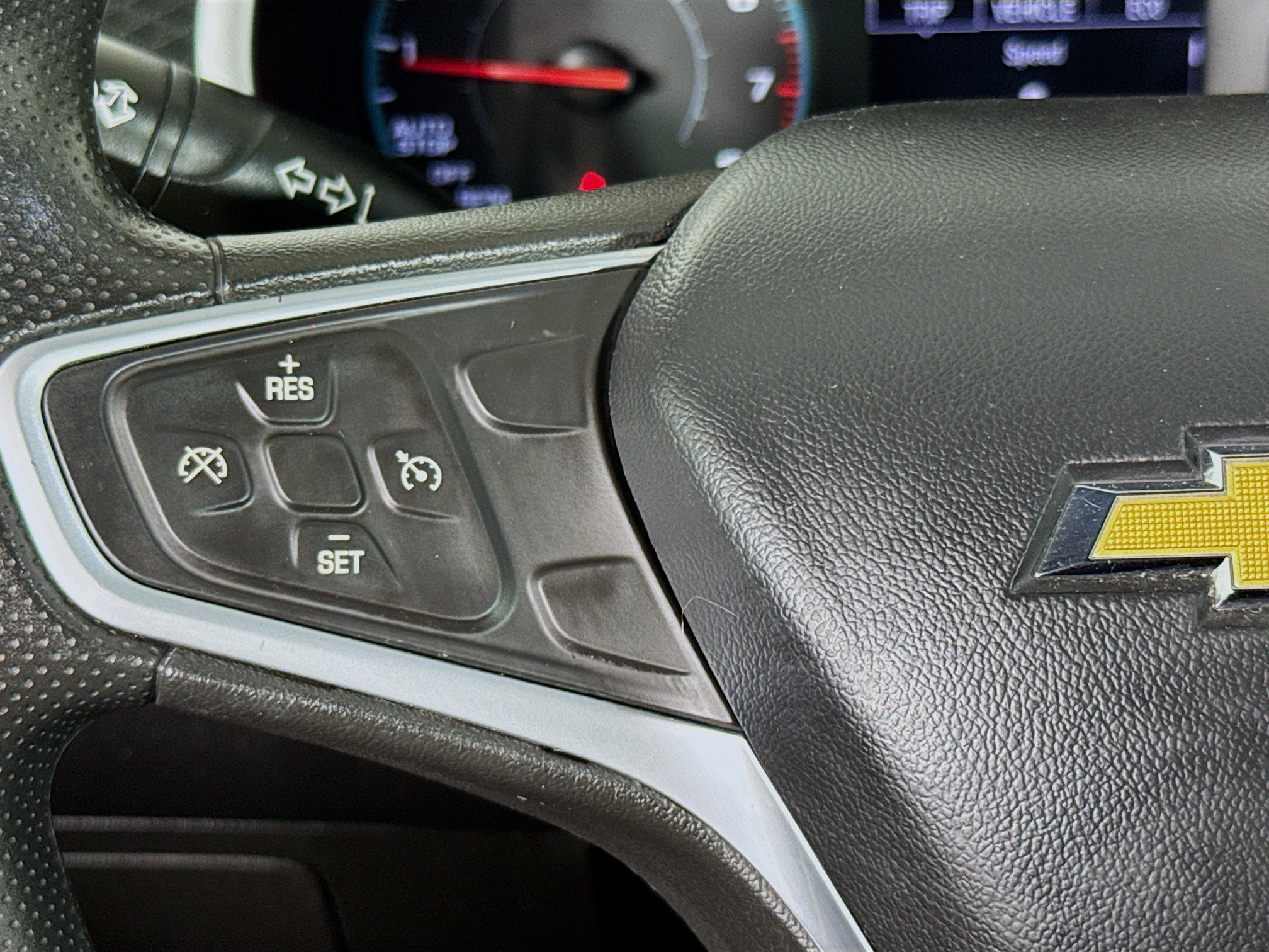 Used 2022 Chevrolet Malibu LT FWD image 13