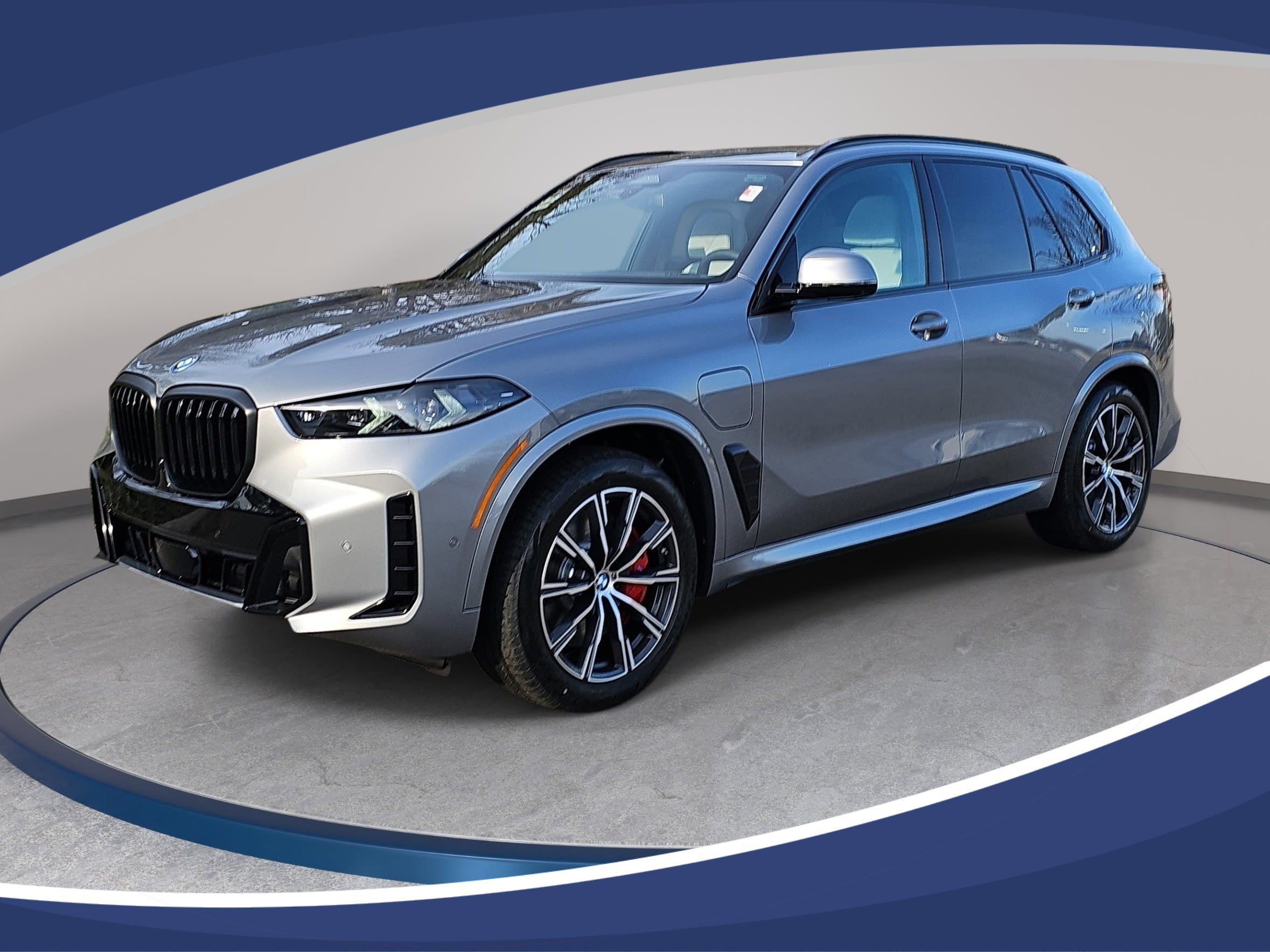 New 2026 BMW X5 xDrive50e w/ M Sport Package AWD/4WD image 1