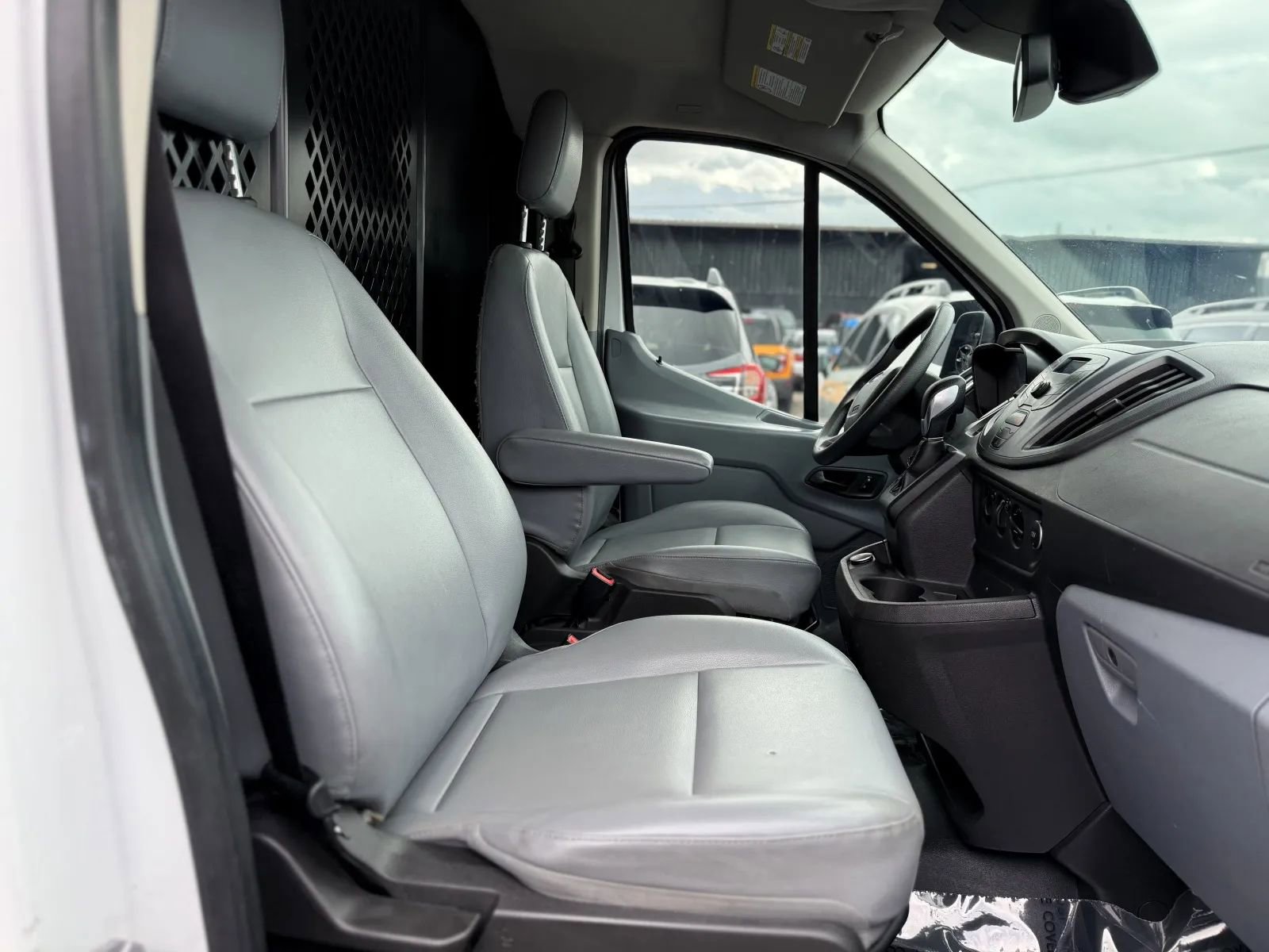 Used 2018 Ford Transit 250 148 Low Roof image 18
