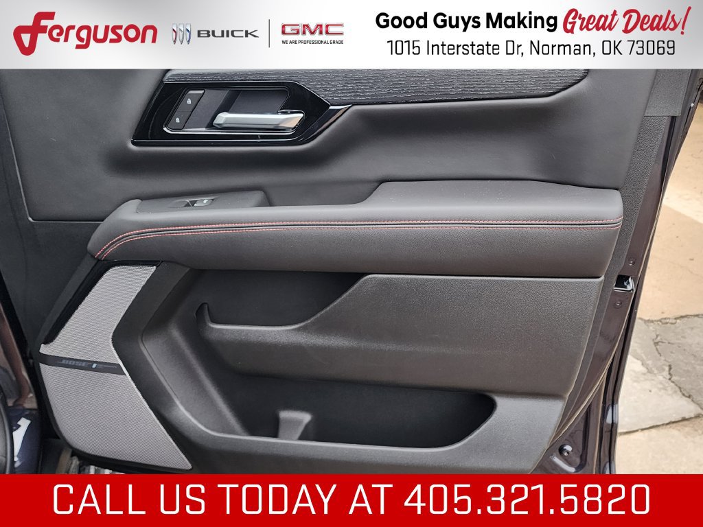 New 2026 GMC Yukon XL AT4 Ultimate AWD/4WD image 43