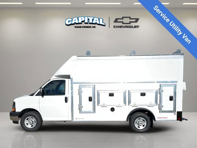 New 2025 Chevrolet Express 3500 w/ Power Convenience Package RWD image 2