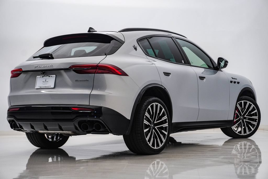 Certified 2025 Maserati Grecale Modena AWD/4WD image 9