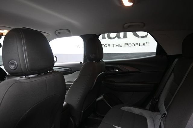Used 2024 Chevrolet TrailBlazer LT w/ LT Cold Weather Package FWD image 24