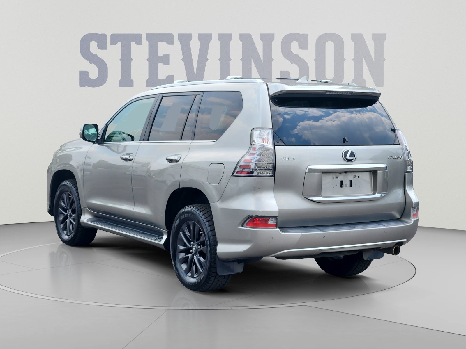 Used 2020 Lexus GX 460 Premium AWD/4WD image 3
