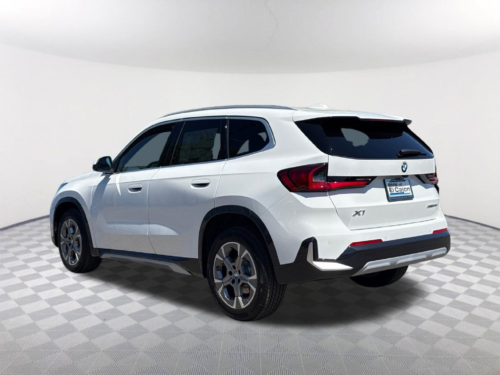 New 2027 BMW X1 xDrive28i AWD/4WD image 4