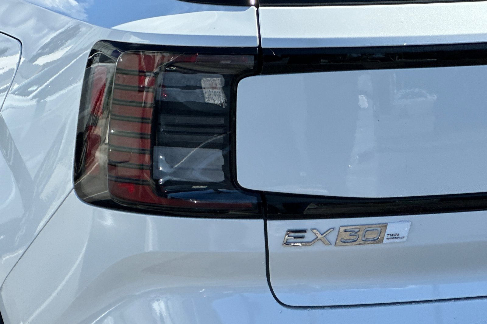 New 2026 Volvo EX30 Plus w/ Climate Package AWD/4WD image 7