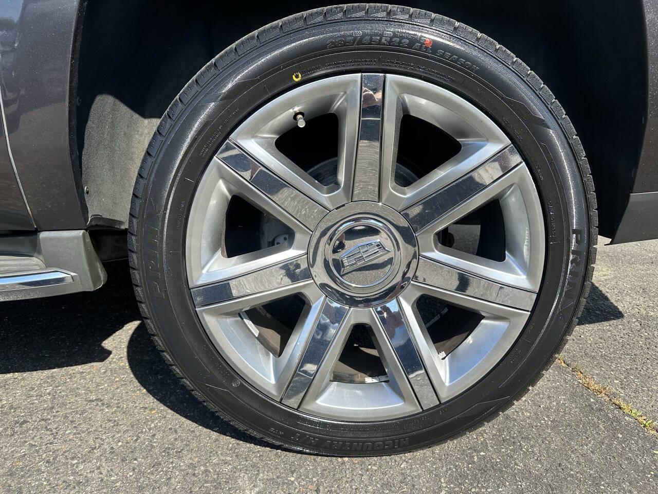 Used 2015 Cadillac Escalade ESV Luxury AWD/4WD image 21