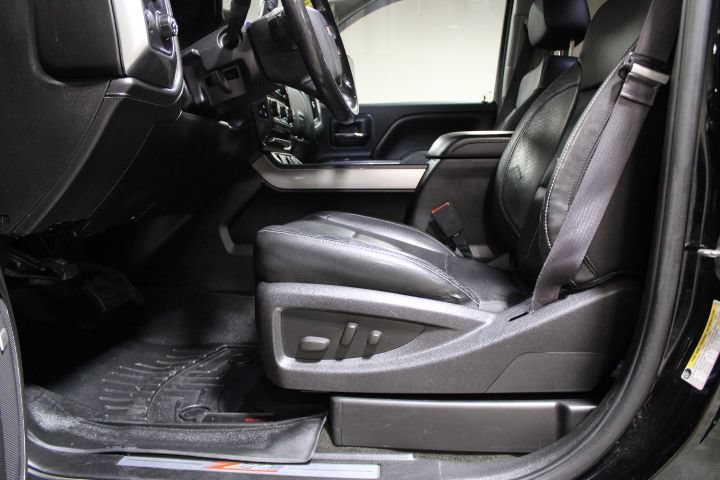 Used 2015 Chevrolet Silverado 2500 LTZ w/ Duramax Plus Package AWD/4WD image 19