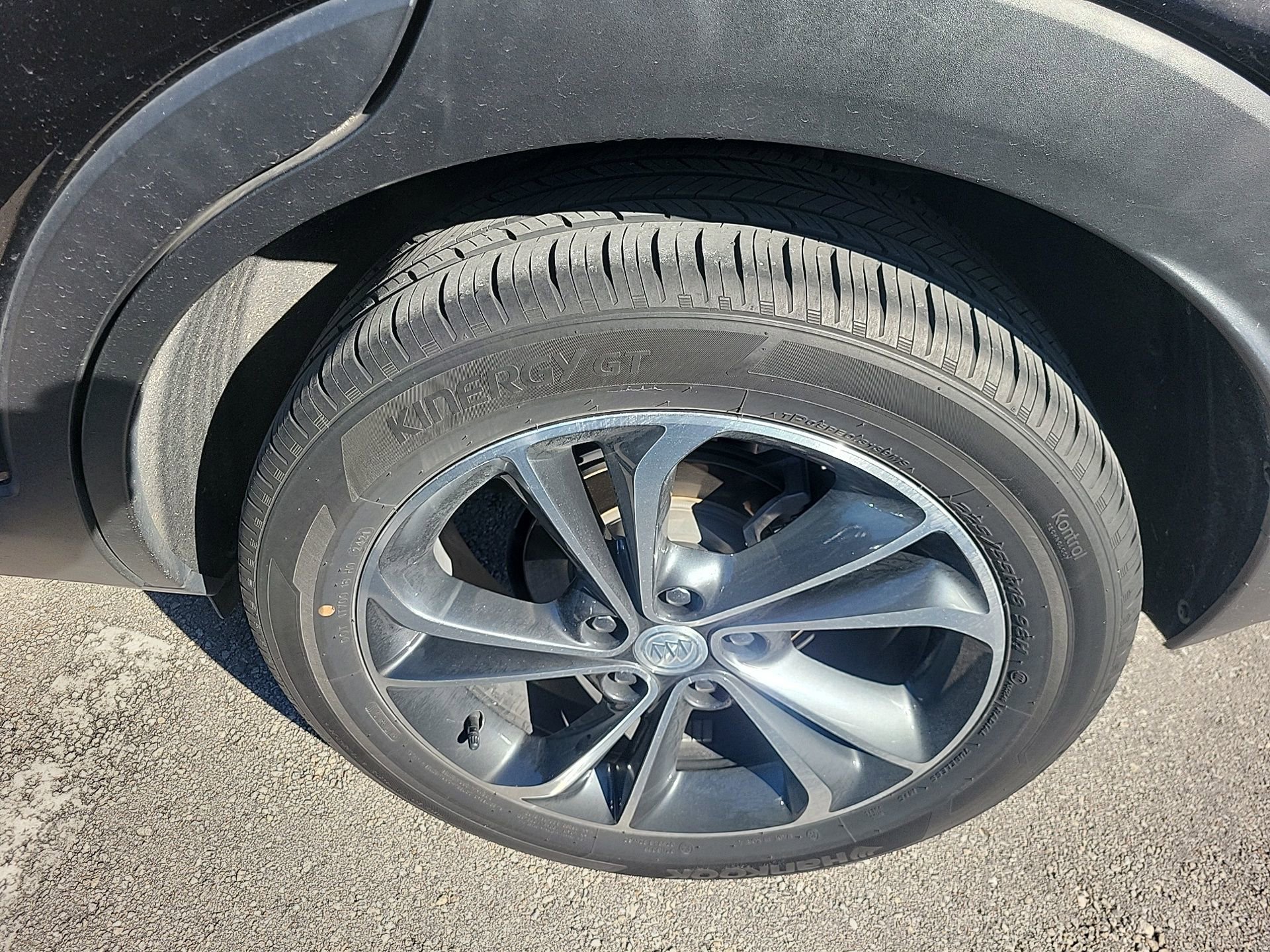 Used 2022 Buick Encore GX Select image 18