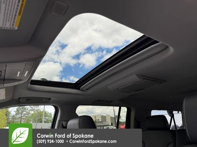 Used 2019 Chevrolet Suburban LT AWD/4WD image 37