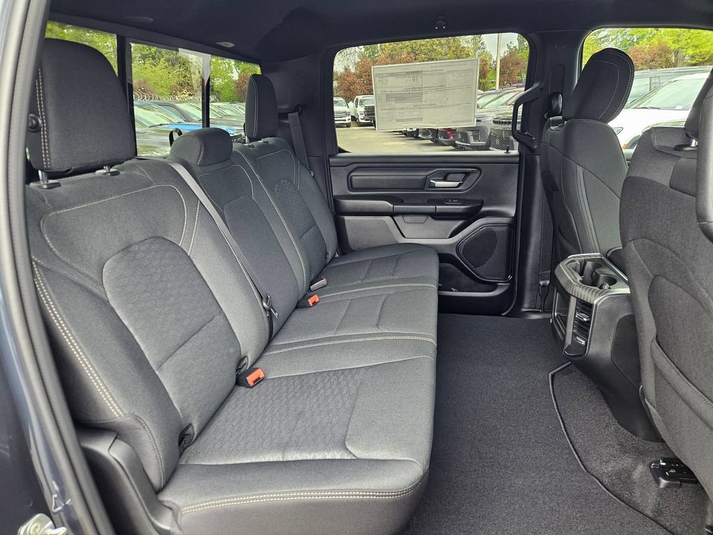 New 2026 RAM 1500 Express AWD/4WD image 15