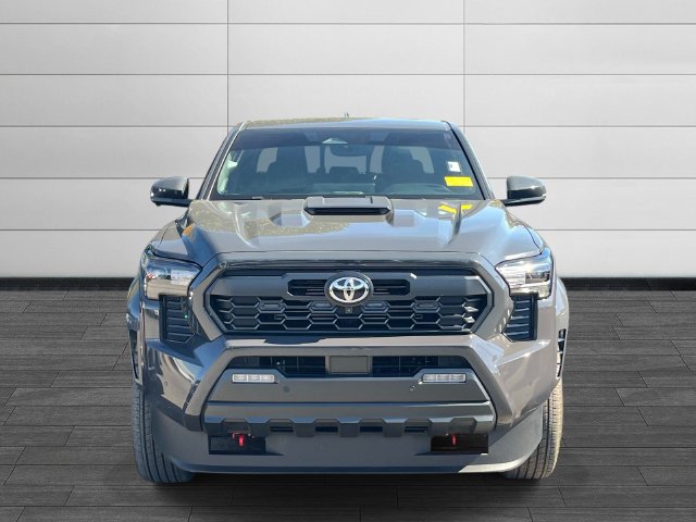 Used 2024 Toyota Tacoma TRD Sport w/ TRD Sport Premium Package AWD/4WD image 7