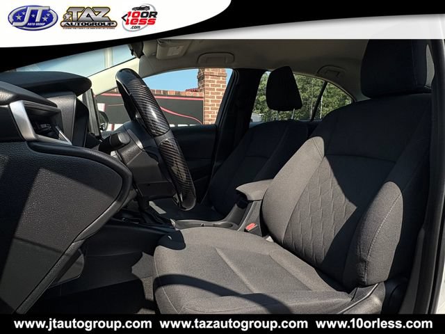 Used 2024 Toyota Corolla LE w/ LE Convenience Package FWD image 10