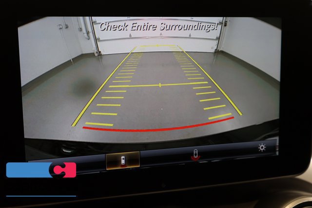 Used 2016 Mercedes-Benz C 300 Sedan image 25