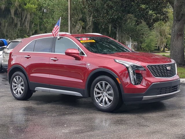 Used 2020 Cadillac XT4 Premium Luxury image 2