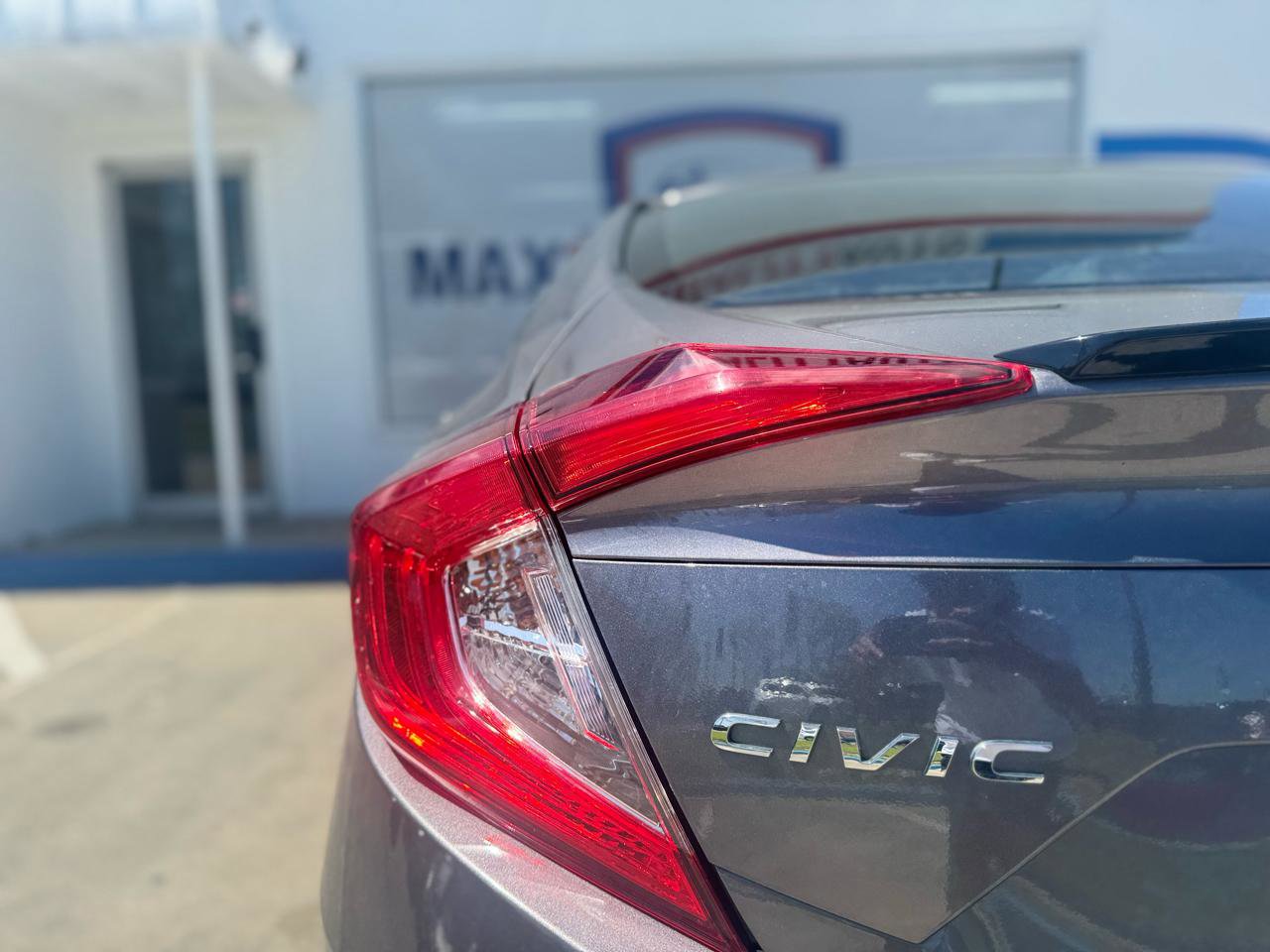 Used 2020 Honda Civic Sport image 29