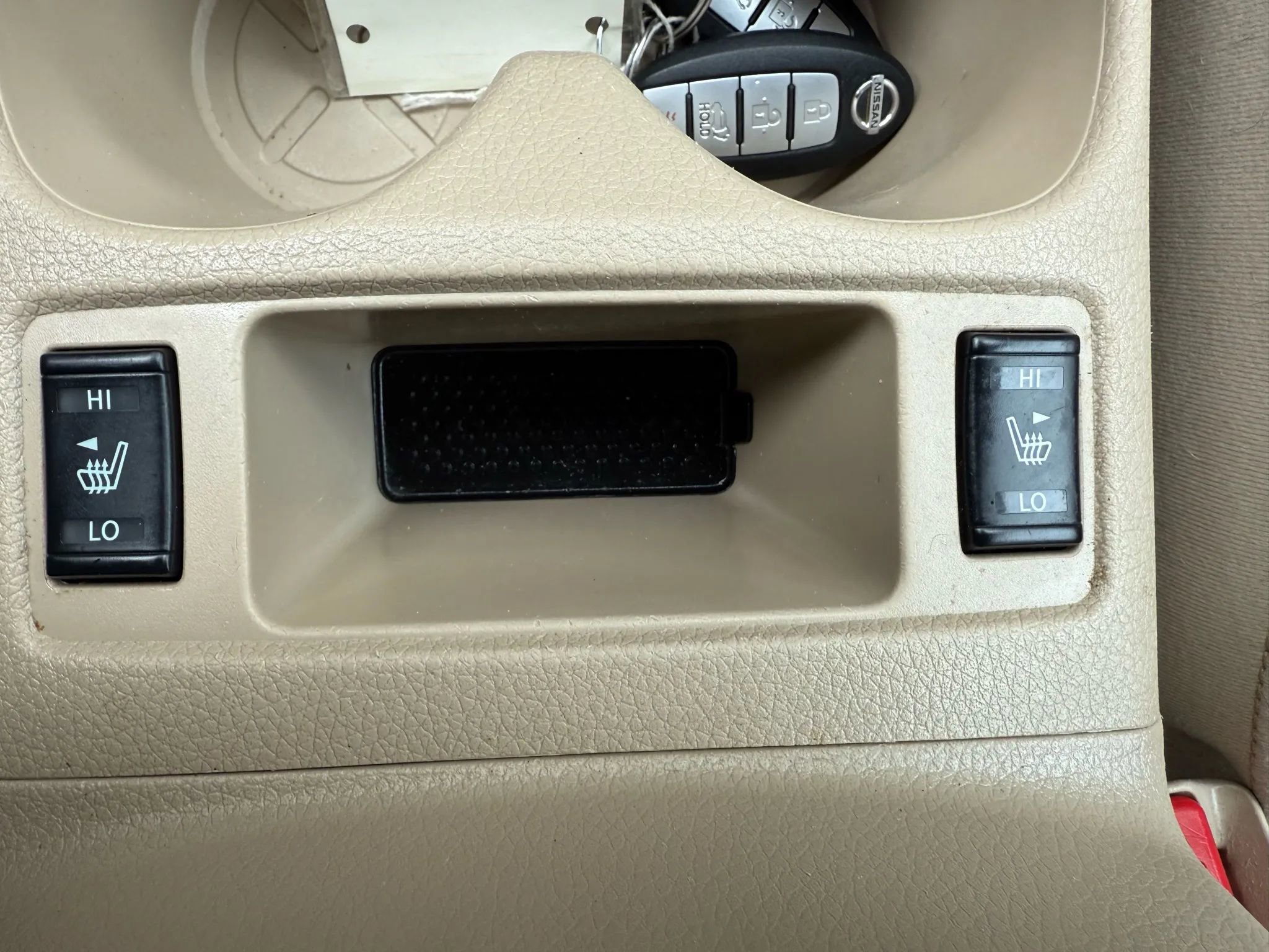 Used 2016 Nissan Rogue SL w/ SL Premium Package image 29