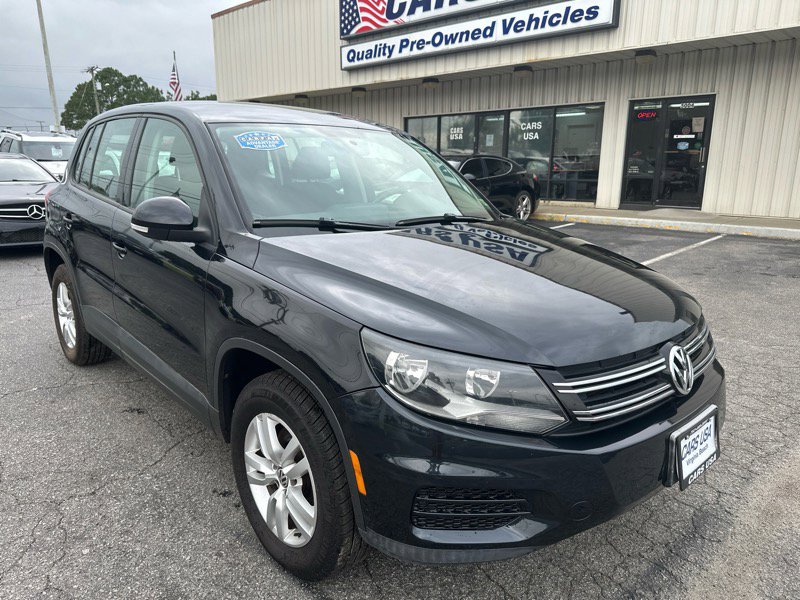 Used 2013 Volkswagen Tiguan S image 6