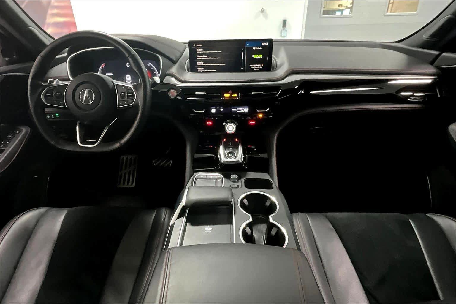 Used 2023 Acura MDX A-Spec image 9